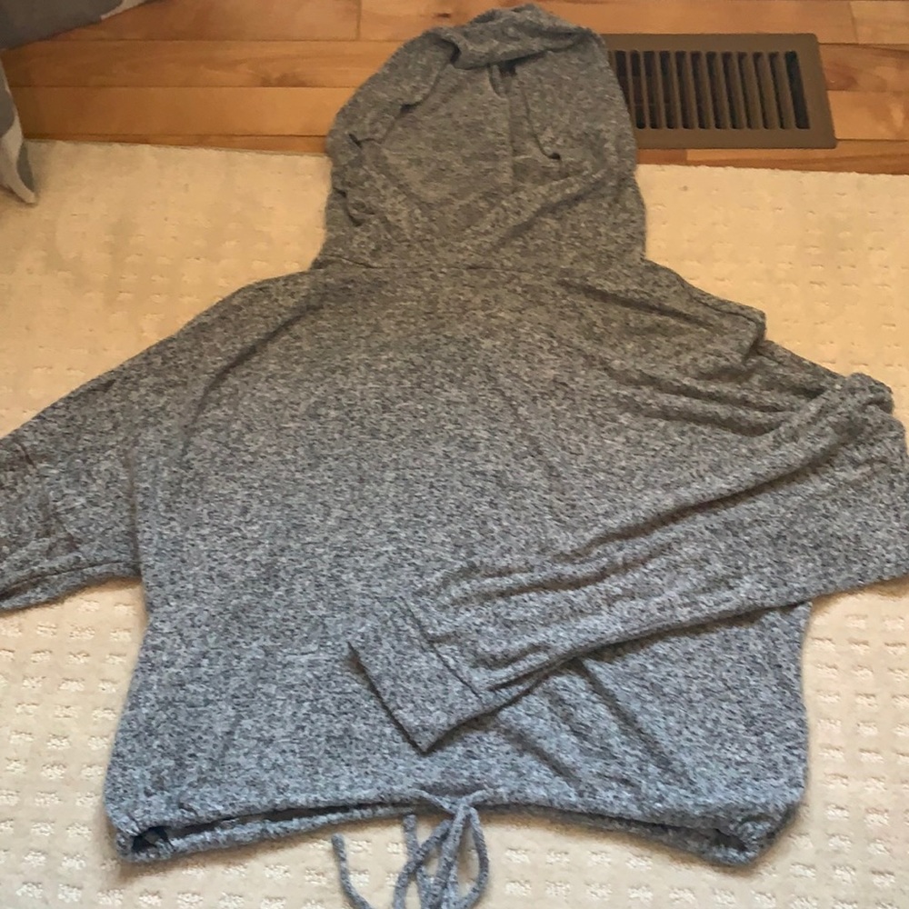 Hooded sweater